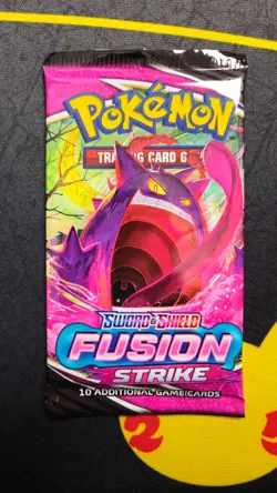 Pokemon Sword & Shield Fusion Strike Booster Pack (FACTORY SEALED) x1 - Image 3