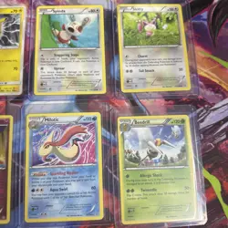 Pokemon Trading Card Game: 10 Card Bundle Mixed Languages/No Duplicates) 52 - Image 4