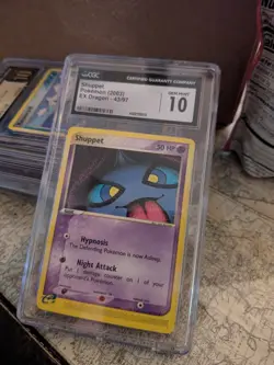 (POP 16) CGC 10 GEM MINT 2003 Pokemon Ex Dragon 43/97 Photo bomb Shuppet CARD - Image 1