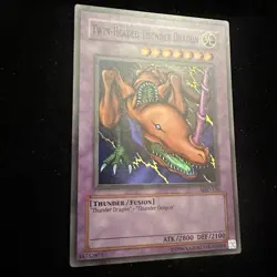 Yugioh Twin-Headed Thunder Dragon Metal Raiders MRD-120 Unlimited Super Rare HP - Image 3