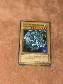 Yugioh Card Blue-Eyes White Dragon Ultra Rare JMP-001 Shonen Jump YU-GI-OH! LP - Image 5