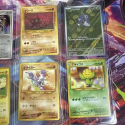 Pokemon Trading Card Game: 10 Card Bundle Mixed Languages/No Duplicates) 66 - Image 4