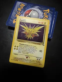 Pokemon TCG Zapdos Fossil 15/62 Holo 1999-2000 Wizards Base Set - Image 1