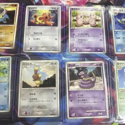 Pokemon Trading Card Game: 10 Card Bundle Mixed Languages/No Duplicates) 70 - Image 3