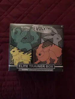 Pokemon Evolving Skies Elite Trainer Box - Image 1