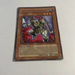 YuGiOh Gladiator Beast Samnite CRMS-EN027 1st Edition Rare TCG Card - Image 1