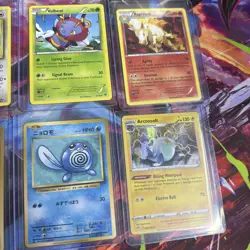 Pokemon Trading Card Game: 10 Card Bundle Mixed Languages/No Duplicates) 74 - Image 4