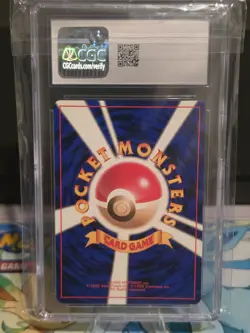 Pokemon TCG Blaine's Moltres Gym 2 Challenge Darkness Holo Japanese CGC 10 - Image 2