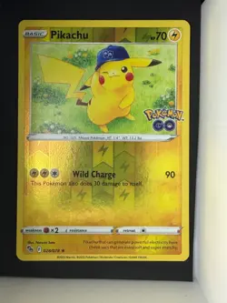Pikachu (28) Reverse Holo Holo Rare Pokemon GO 028/078 LP - Image 1