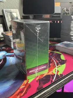 Pokemon TCG Scarlet And Violet Shrouded Fable Booster Bundle - Image 2