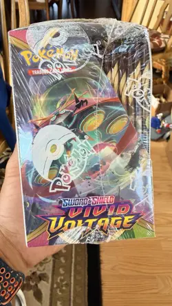 Pokemon TCG Sword & Shield Vivid Voltage Booster Box New Factory Sealed - Image 5
