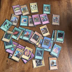 Yu-gi-oh / Yugioh Card Bundle - 1996 1st Edition Holo Common Sleeves - Image 1