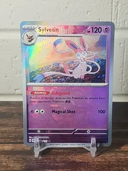 Pokemon TCG Sylveon Master Ball Pattern 040/131 Prismatic Evolutions Holo - Image 1
