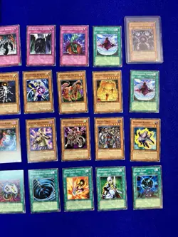 YuGiOh - The Dark Emperor Structure Deck 1st Edition Opened - Image 4