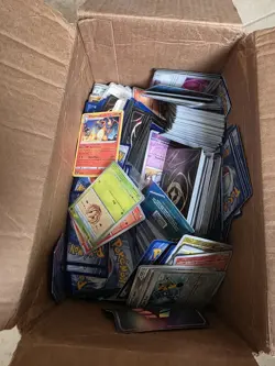 14.6lbs Pokemon TCG Graveyard BOX! Bulk! - Image 3
