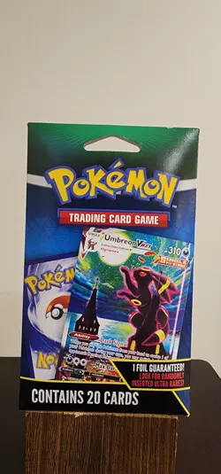 Pokemon TCG Umbreon VMAX 20 Card Pack – Walmart Exclusive Mystery Sealed - Image 1