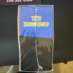 Pokemon Sword & Shield Elite Trainer Box [Zamazenta] - English - Image 3