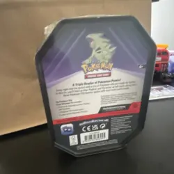Pokemon TCG Evolving Skies Tyranitar Metal Tin Box English 2021 105 Cards - Image 2