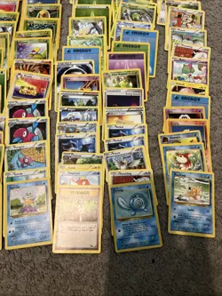 Vintage WOTC Pokemon Non Holo Lot Rare Base Fossil Jungle 100+ Card Lot - Image 4