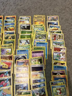 Vintage WOTC Pokemon Non Holo Lot Rare Base Fossil Jungle 100+ Card Lot - Image 5