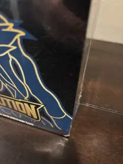 POKEMON TCG MEGA EVOLUTION ETB ELITE TRAINER BOX (LUCARIO) DMG c - Image 5