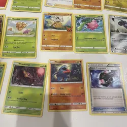 Lot 32 Pokemon Card Most Common & Uncommon, couple rare. From 2017-2023 2 Dupes - Image 4