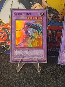 EEN-EN032 Cyber Blader Super Rare 1st Edition LP/NM Condition Yugioh - Image 2