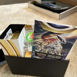 Pokemon Brilliant Stars Pokemon Center Elite Trainer Box Open Box No Packs. 820650850066 - Image 5