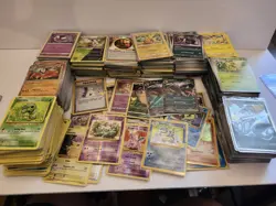 1000+ Pokemon Card Lot Bulk Vintage + Modern Evolutions HOLO EX Mixed Collection - Image 1