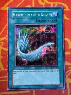 YUGIOH HARPIE'S FEATHER DUSTER SECRET RARE EXCELLENT SDD-003 ANIME MAI - Image 1