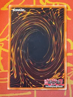 YUGIOH HARPIE'S FEATHER DUSTER SECRET RARE EXCELLENT SDD-003 ANIME MAI - Image 2