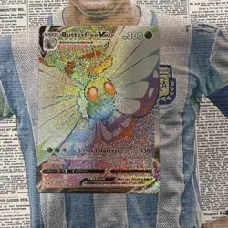 Pokemon Butterfree VMAX Secret Rare Full Art Holo 190/189 Darkness Ablaze - Image 1