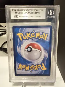 Pokemon Eevee Heroes Umbreon V SR Super Rare Korean 2021 Beckett Graded 9 - Image 2