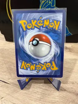 Moltres SWSH185 SWSH: Sword & Shield Promo Cards Holo - Image 2