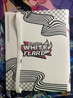 Pokemon TCG Card WHITE FLARE Binder - BINDER ONLY - Empty Holds 360 Cards - NEW - Image 2