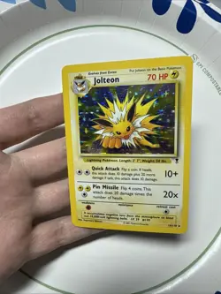 Jolteon 14/110 Legendary Collection Holo Rare 14/110 2002 Pokemon TCG - Image 1