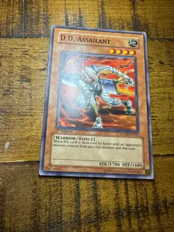 D.D. Assailant SDDE-EN017 1st Edition Common PL + BONUS - Image 1