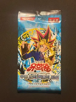 1x YuGiOh Legend Of Blue Eyes White Dragon Booster Pack (Korean) - Image 1