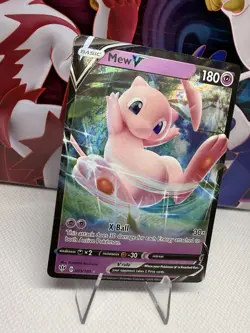 Mew V 069/189 Darkness Ablaze Pokemon Ultra Rare Near Mint - Image 2