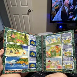Pokemon Trading Card Game Southern Islands Collection 2001 Binder-Empty Damaged - Image 3