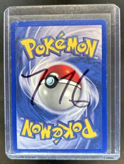 1999 Pokemon 1st Edition Machamp Holo #8/102 Damaged - Image 2