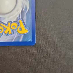 Pokemon Pikachu VMAX Ultra Rare Holo Swsh04 Vivid Voltage 044/185 - Image 3