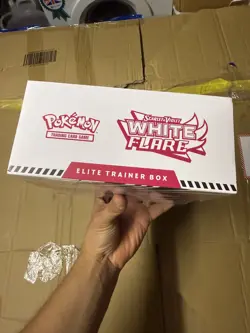 Pokemon TCG Scarlet & Violet White Flare Elite Trainer Box ETB Brand New Sealed - Image 3