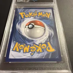 Weedle 001/185 NM MINT Vivid Voltage Reverse Holofoil Rare Holo Pokemon Card - Image 2