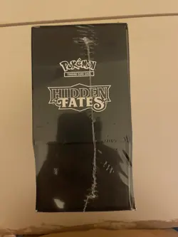 Pokemon Hidden Fates Elite Trainer Box (ETB) New Sealed - Image 4