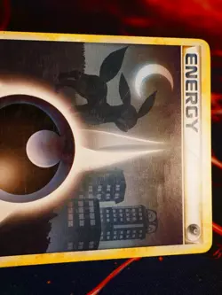 HP Pokemon (Non-Holo)DARKNESS ENERGY Card HEARTGOLD SOULSILVER 121/123 Umbreon#4 - Image 2