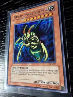 *NO RESERVE* Perfectly Ultimate Great Moth TSC-001 Prismatic Secret Rare - Image 3