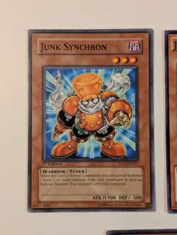 Yugioh TCG - 3x Junk Synchron 2x 5DS1-EN011 + SDSE-EN004 - NM/LP - 1st Edition - Image 3