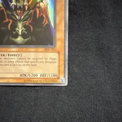 Yu-Gi-Oh! TCG Lord of D. Holo Effect Spellcaster SDK-041 Starter Deck Kaiba 1996 - Image 4