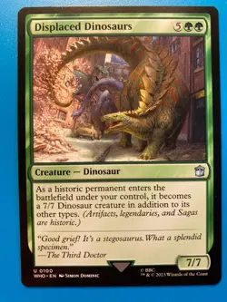 MTG 1x Displaced Dinosaurs 100 Universes Beyond Doctor Who Magic Gathering x1 NM - Image 1